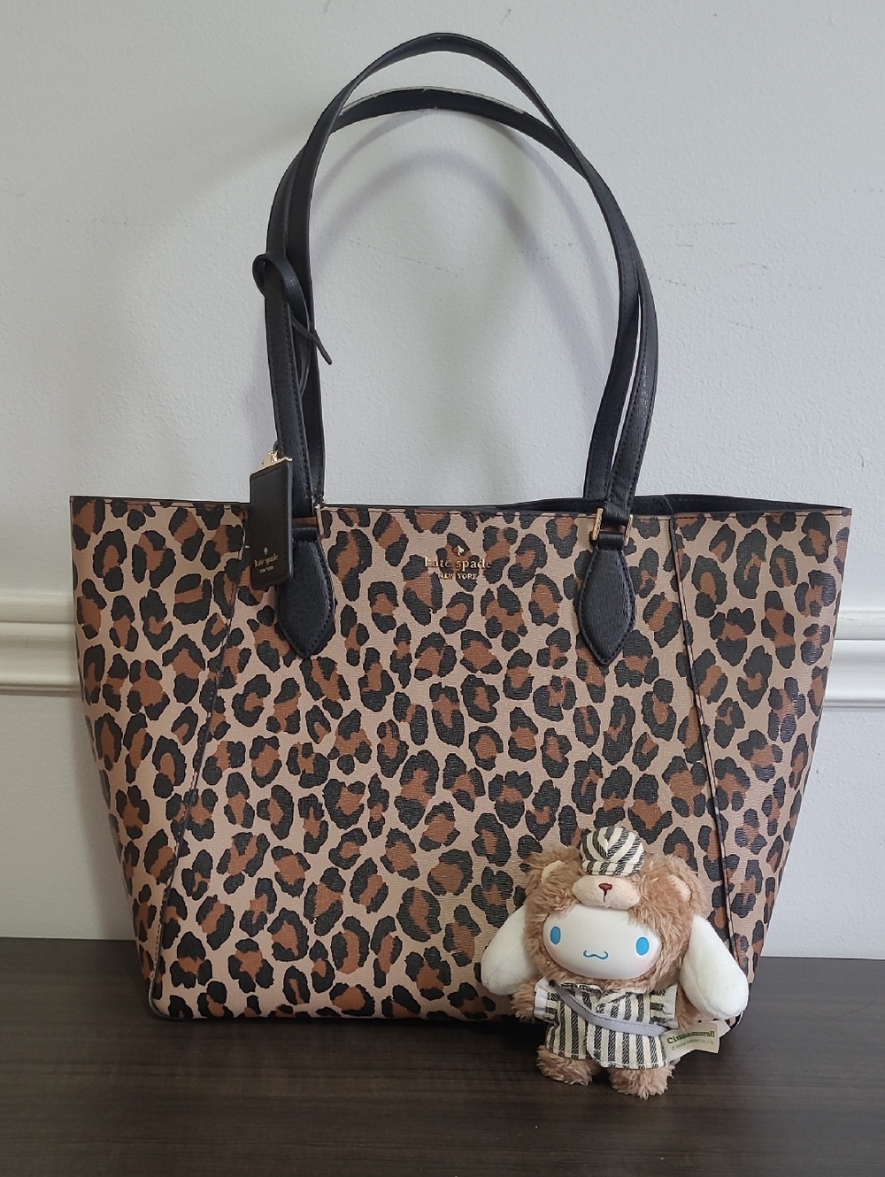 Kate Spade New York - Poppy Spotted Leopard - Large Tote - Model KH461